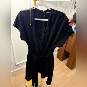 Express short sleeve black dress size medium
